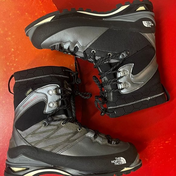 The North Face MEN'S Mountain Climbing Rock Hiking Boots A0Z9KZ2TC4U SIZE : 7 - Picture 1 of 11